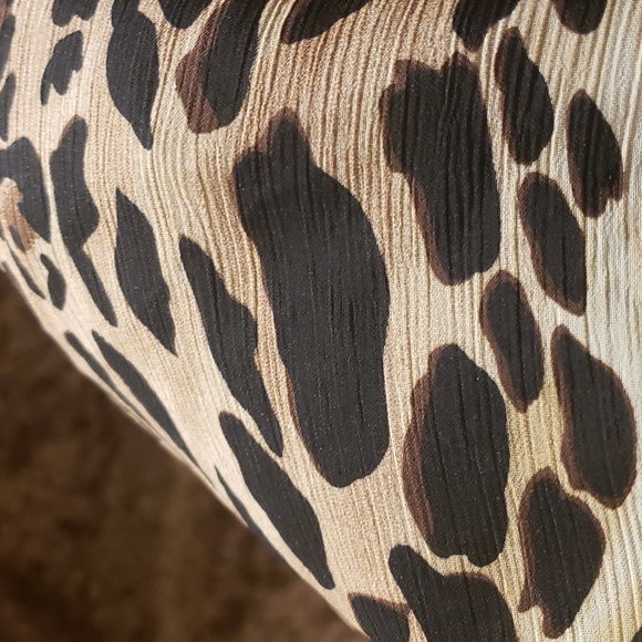 Leopard print skirt. - Picture 5 of 7